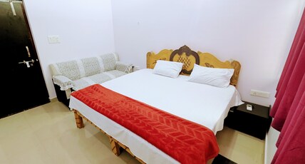 Hotel Sakshi Palace Room Type - Two AC Bedroom with private balcony and washroom