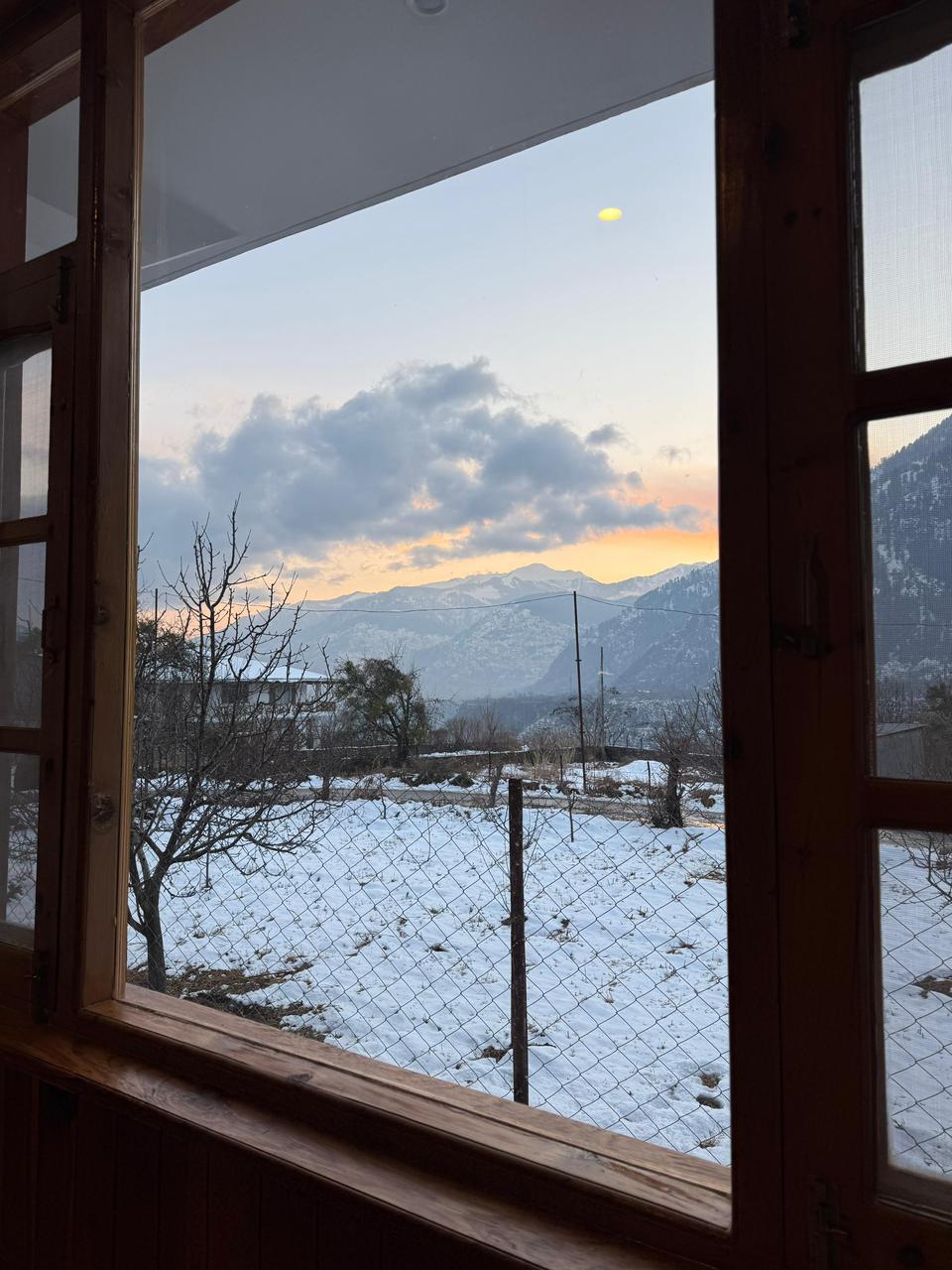 The-Raah..Manali - Tap to explore photos