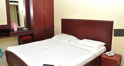 Sri Annapoorna Tower Room Type - Standard Double Room Non AC