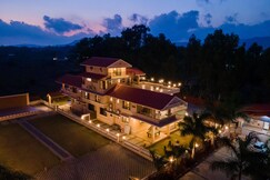 Luxury Kadan 6BHK with Pvt Pool