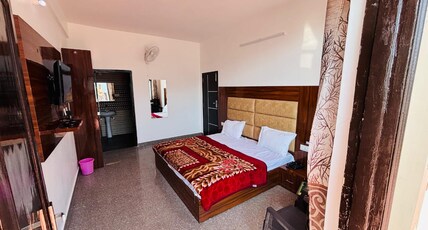 Mathura Agrawal Inn Home Stay Room Type - Deluxe Room