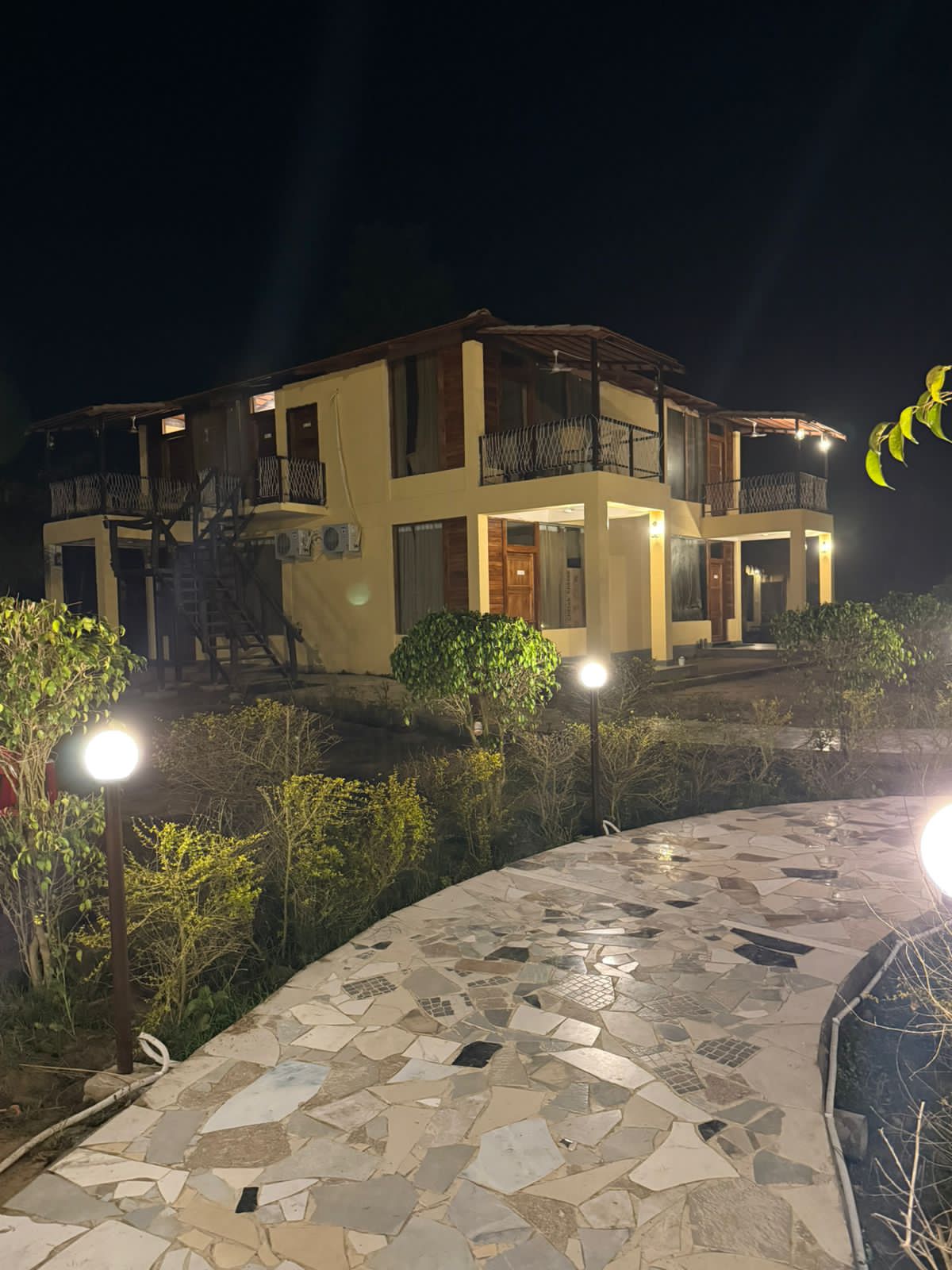 Dudhwa Palm Resort | A Serene Stay - Tap to explore photos