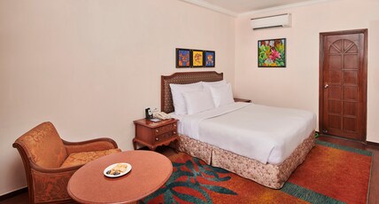 Mayfair Hotel Rourkela Room Type - Deluxe Room King
