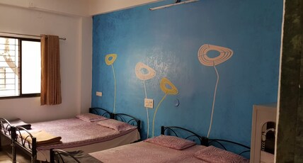 Om Shree Yatri Niwas Room Type - Four Bed Non AC Room