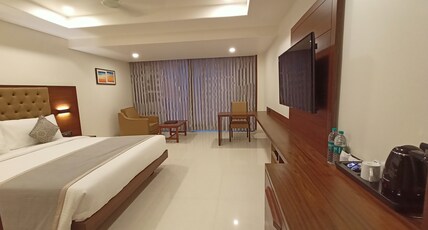Royal Ritis Room Type - Executive Room