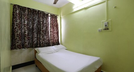 Ellora Guest House Room Type - Standard Non AC Room
