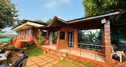 Laurels Villa | Rooms & Cottages Room Type - Villa