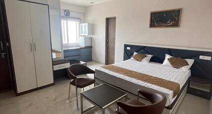 The Central Inn Room Type - Classic Rooms with kitchenette (502)