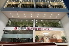 Mastiff Silver In Hotel Jalgaon