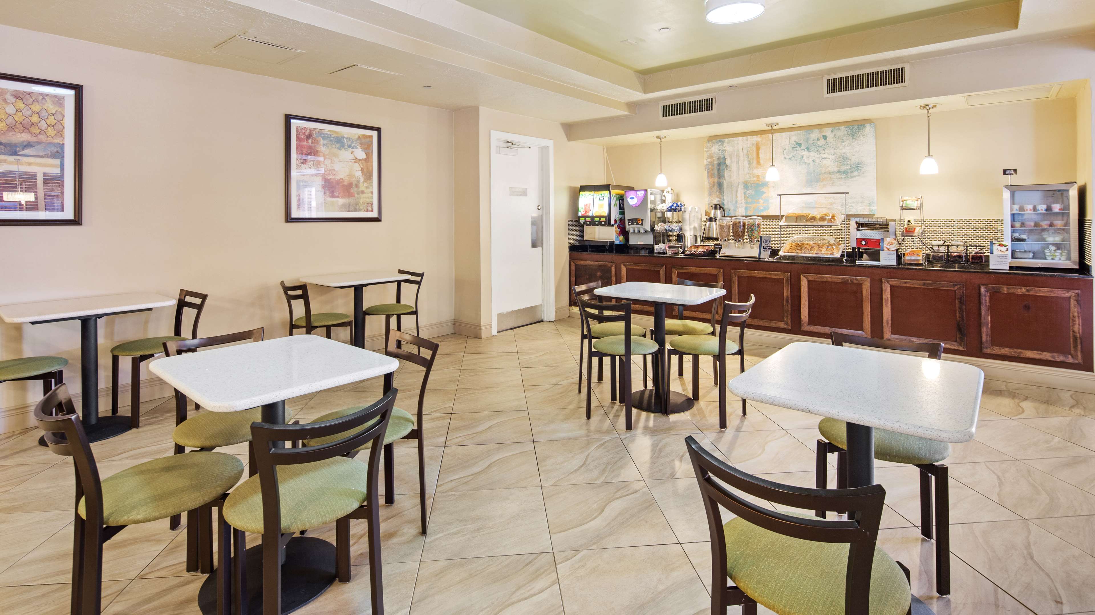Best Western Plus Deerfield Beach Hotel & Suites - Tap to explore photos