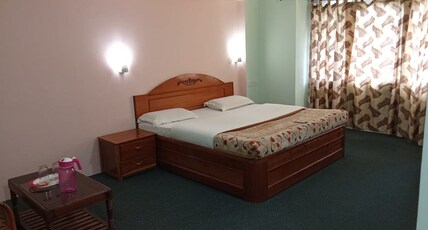 kongu residancy Room Type - Royal Deluxe