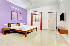 Photos of Shrikrishna Premium Rooms Goa | Balcony & Common Pool
