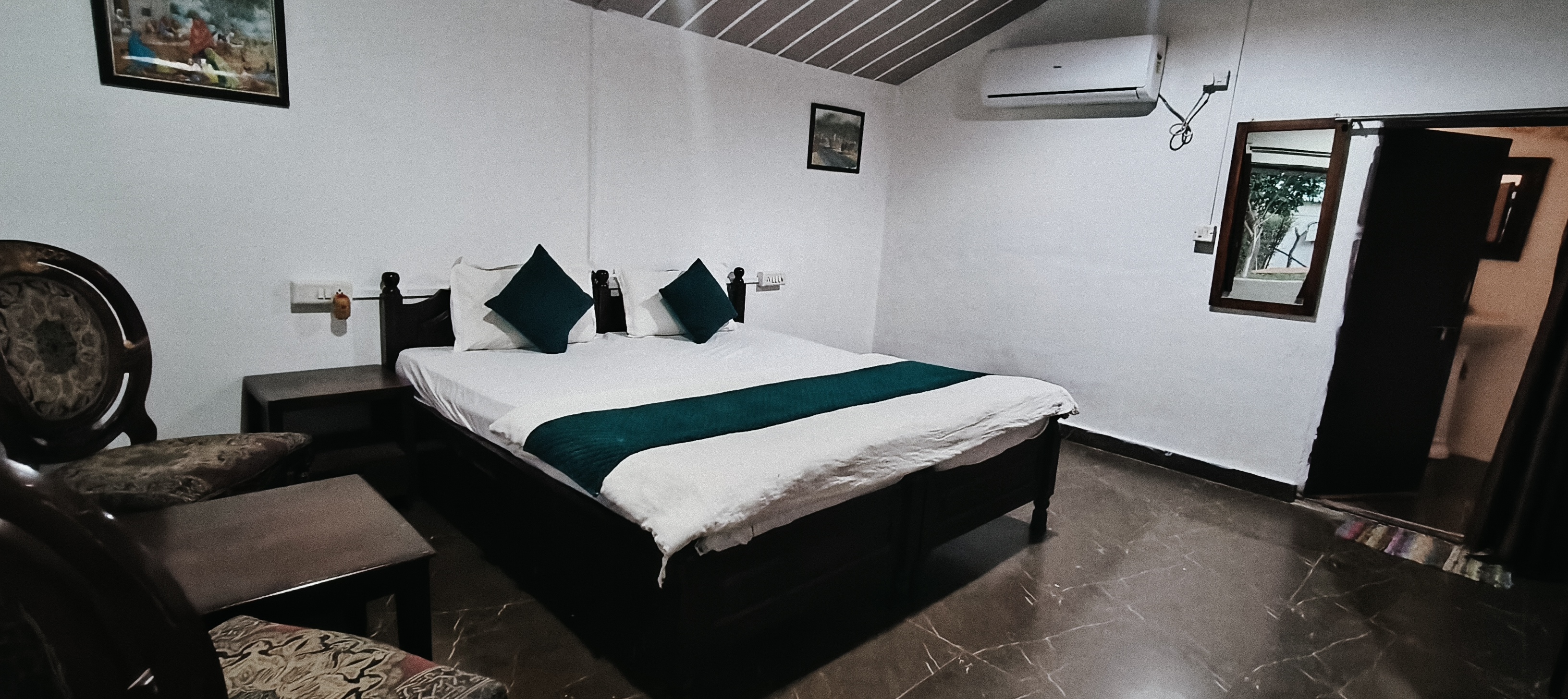 The Narayan Resort- 1.5 KM From Brahma Temple - Tap to explore photos