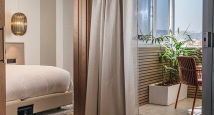 InterContinental Barcelona, an IHG Hotel Room Type - 1 Bedroom Suite Balcony Club Lounge Access 1 King