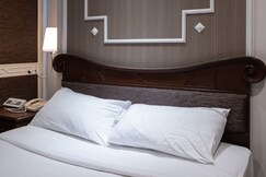 Majestic suites hotel bangkok