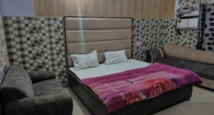 Ramkrishna Bhawan Room Type - Deluxe Room