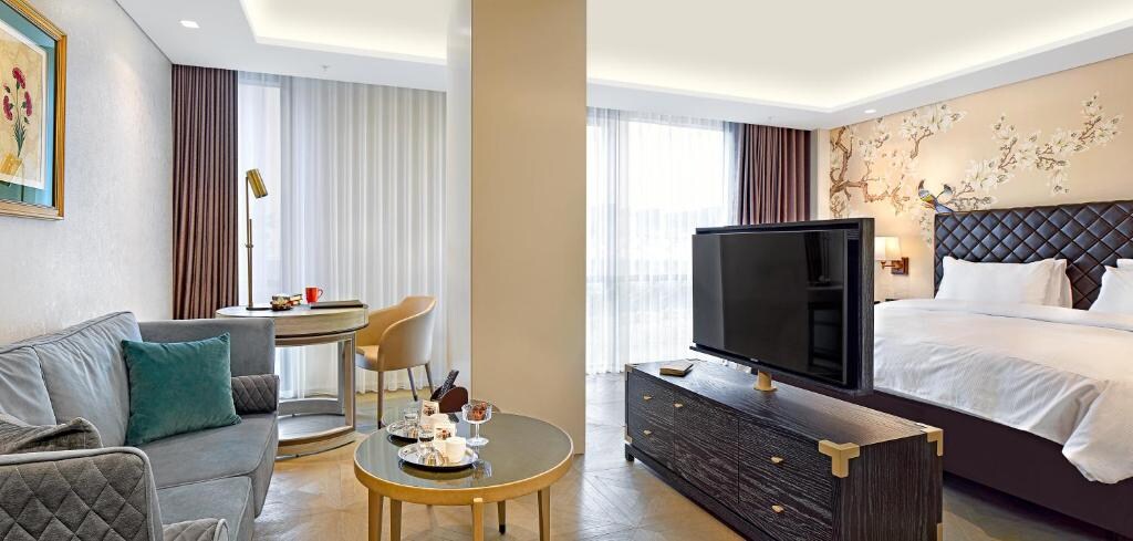 Wanda Vista Hotel Istanbul - Tap to explore photos