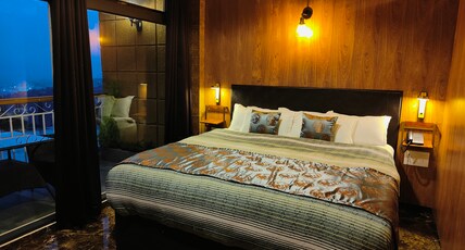 Hotel Acropolis Shillong Room Type - Executive Room