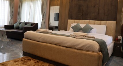 JALCHABI ECO RESORT & HOTEL Room Type - PREMIUM COTTAGE