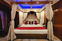 Hotel Himshri Mall Road by Ovata, Mussoorie