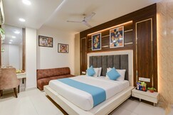 Hotel Seventh Heaven | Britannia Chowk Delhi | Couple Friendly 