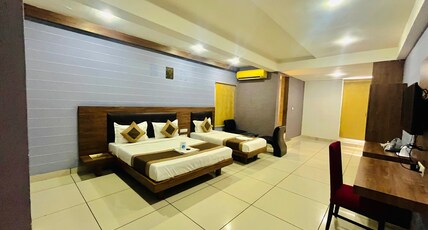 APPLE RESIDENCY Room Type - Superior Rooms