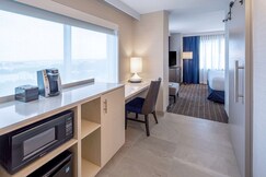 Embassy Suites Boston Logan Airport