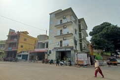Hotel Narendra View, 400 Mtr from Jagannath Temple