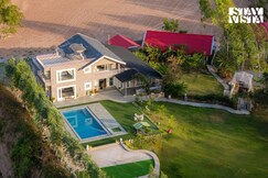 StayVista at Caramel @ Golden Lark