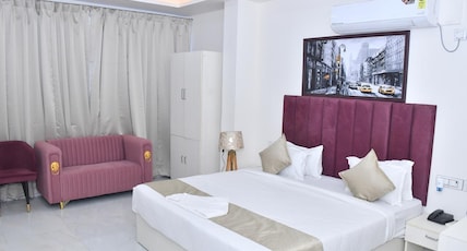 Bisaka Hotels Room Type - 1 Bedroom Suite with Park View Bisaka Hotels Room Type - 1 Bedroom Suite with Park View
