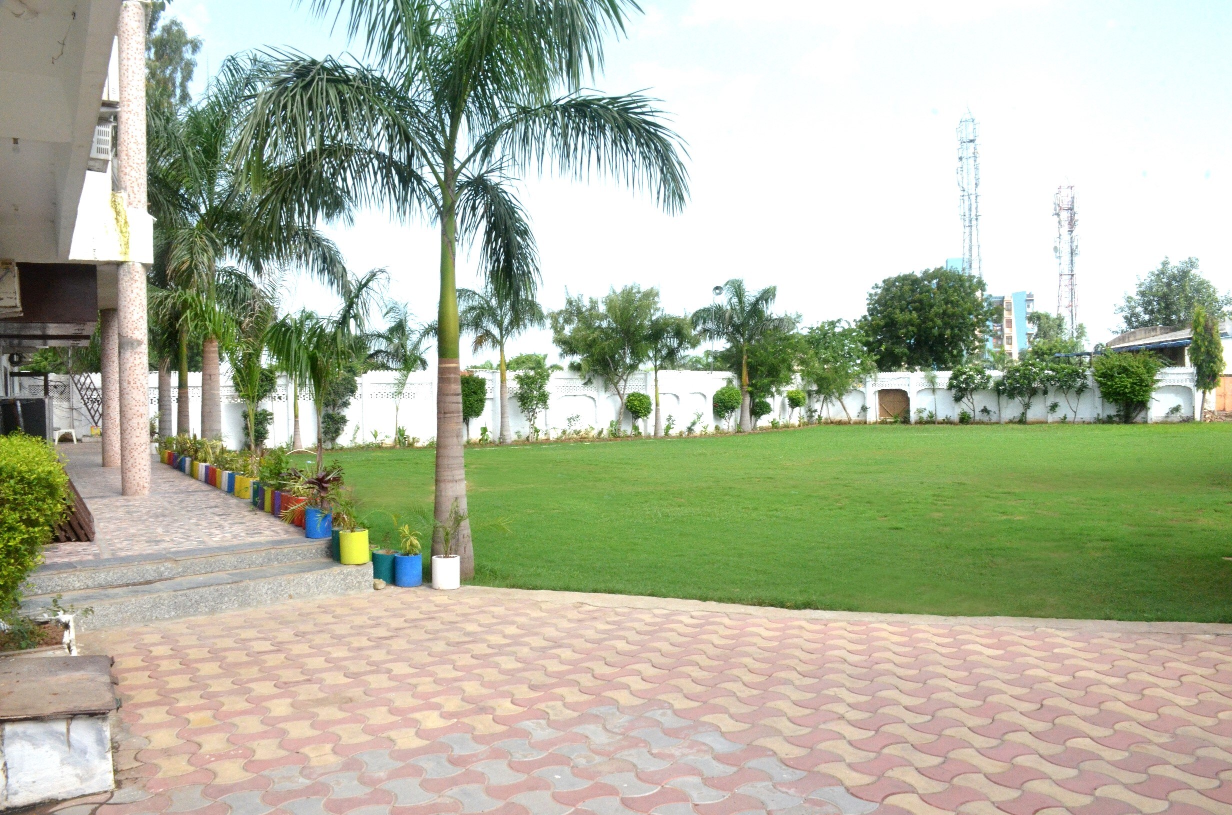 KANCHI RESORT - Tap to explore photos