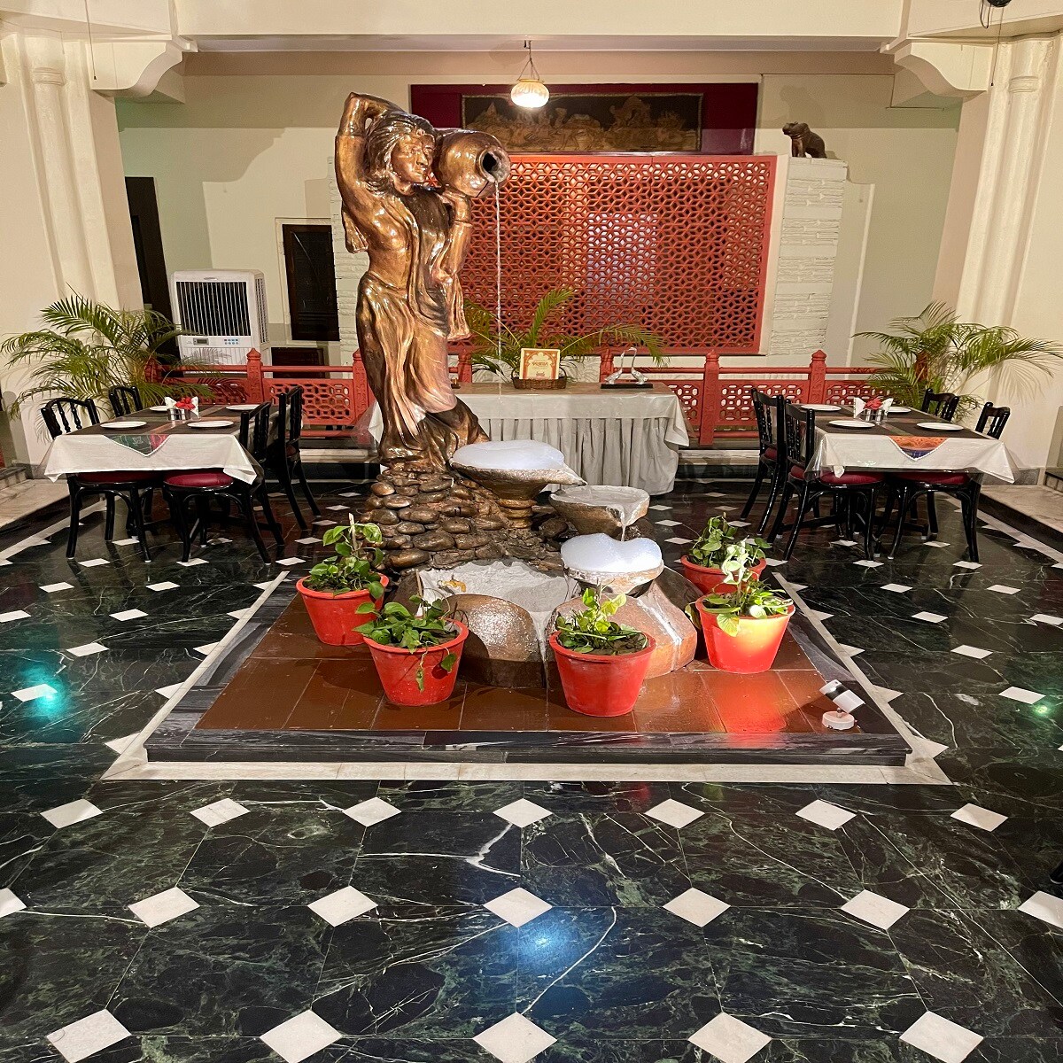 Main gallery