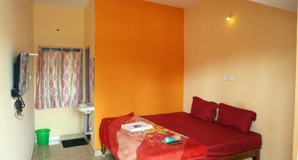 Jayasakthi Inn Room Type - Deluxe Non AC Room