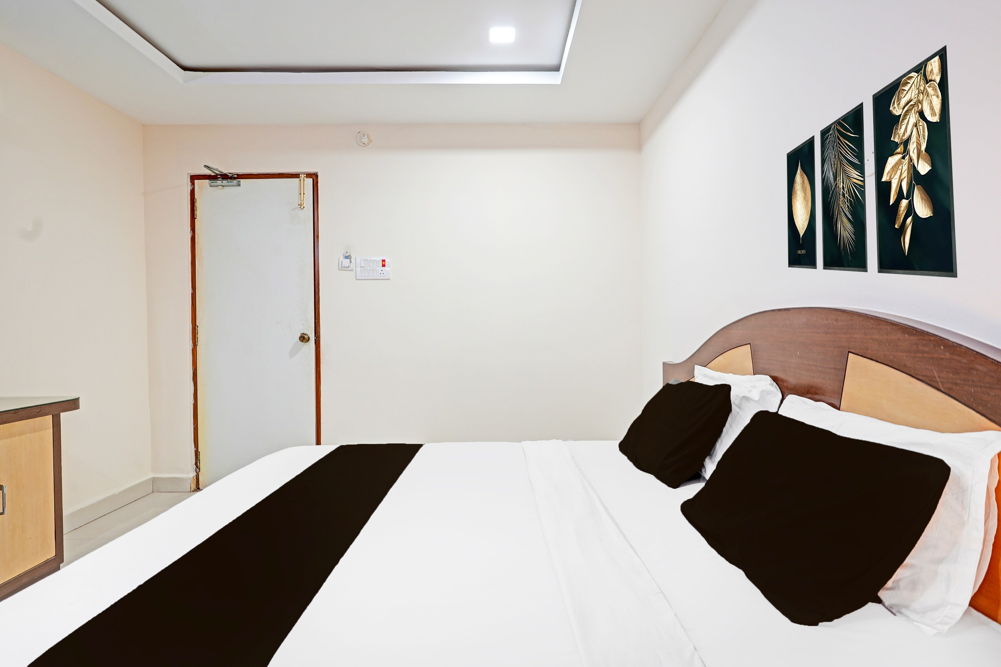 Hotel O Anantapur - Tap to explore photos