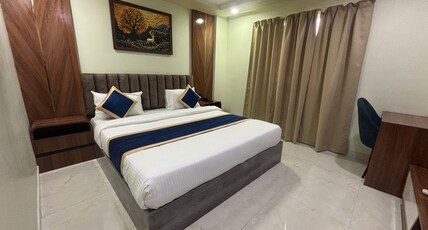 Hotel Kedar Hill Room Type - Deluxe Room - AC