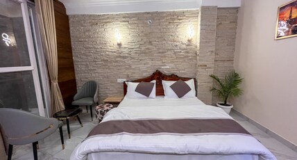 Mount Kirola Stay Room Type - White stone retreat