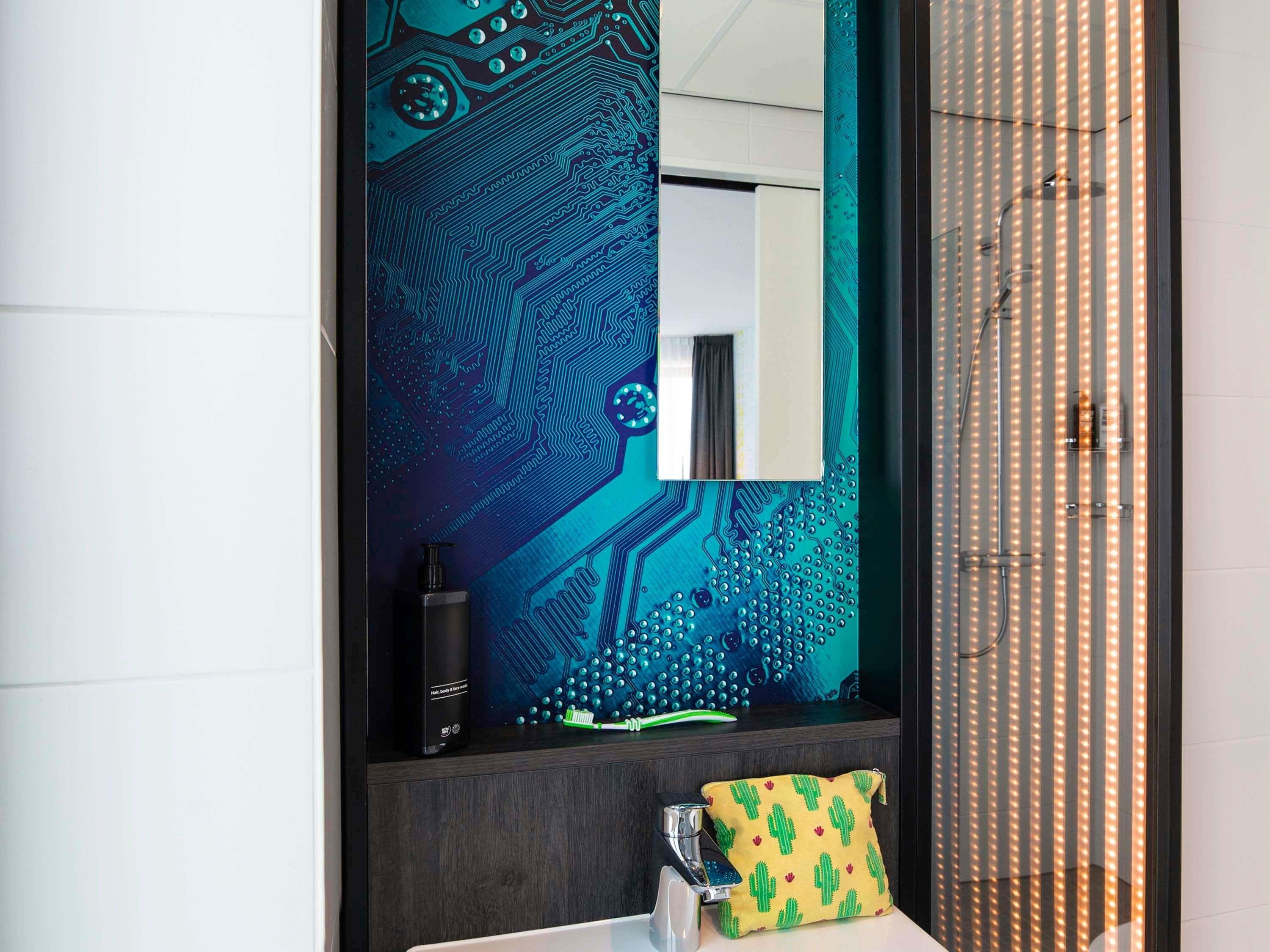 IBIS STYLES DELFT CITY CENTRE - Tap to explore photos