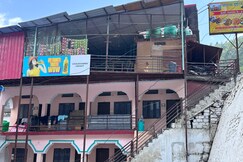 Chaukhamba Height Hotel