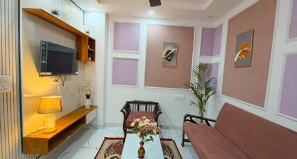 The Welcome Cottage | Spacious 1BHK Apartment in East of Kailash Room Type - The Comfort Cottage 1BHK