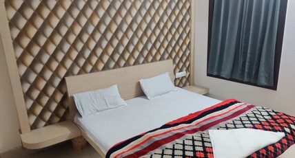 Hotel Heaven Room Type - Deluxe Room