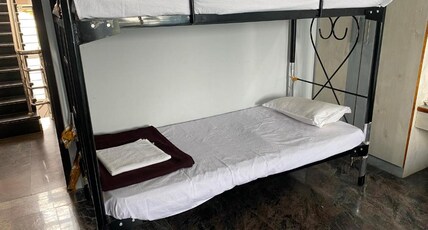 P A Resort Yelagiri Room Type - AC DOUBLE DECKER ROOM