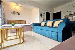 Lohagad: Stay next to lush green Baner Hills