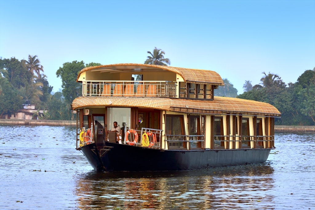 Kerala Houseboats - Tap to explore photos