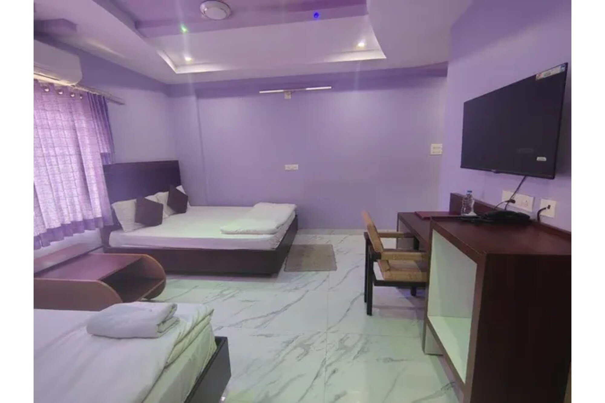 FabHotel Neha Vilas Bhavan - Tap to explore photos