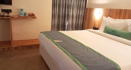 Ashoka Sarovar The Lake Retreat Room Type - GUEST ROOM WITH PVT SIT OUT - LAKE VIEW Ashoka Sarovar The Lake Retreat Room Type - GUEST ROOM WITH PVT SIT OUT - LAKE VIEW