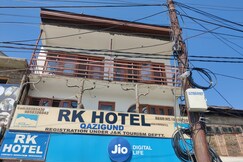 R K HOTEL QAZIGUND