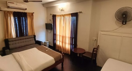 Le Grace Residency Room Type - Triple Lake View Luxury Le Grace Residency Room Type - Triple Lake View Luxury