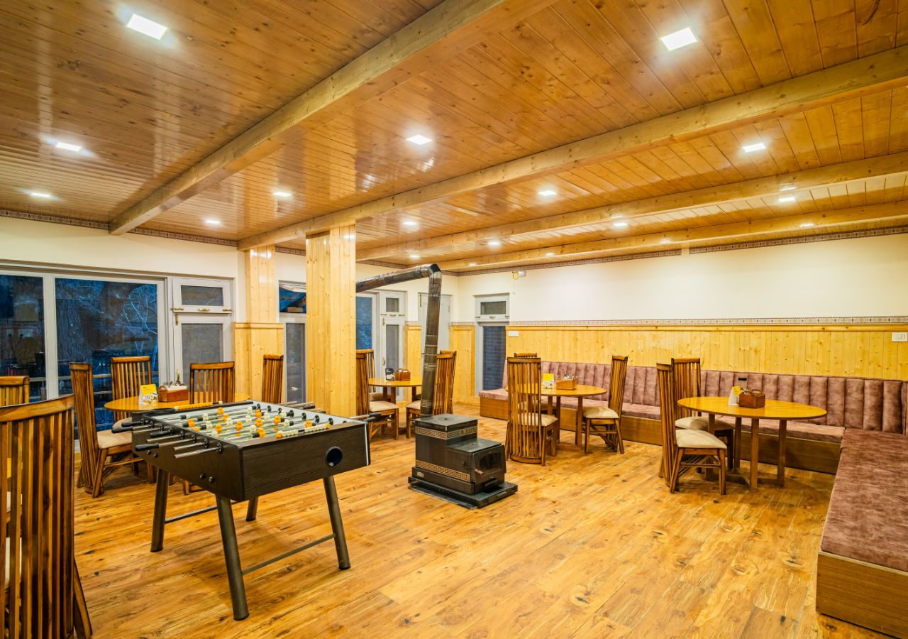 The Hosteller Jibhi - Tap to explore photos