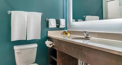 Best Western Plus Wayland Hotel Room Type - Suite-2 Queen Beds, Non-Smoking, Sofabed, Microwave And Refrigerator, Full Breakfast Best Western Plus Wayland Hotel Room Type - Suite-2 Queen Beds, Non-Smoking, Sofabed, Microwave And Refrigerator, Full Breakfast