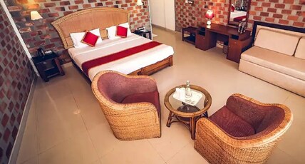 Sagara Beach Resort Room Type - Palace | Sea View Room with Balcony